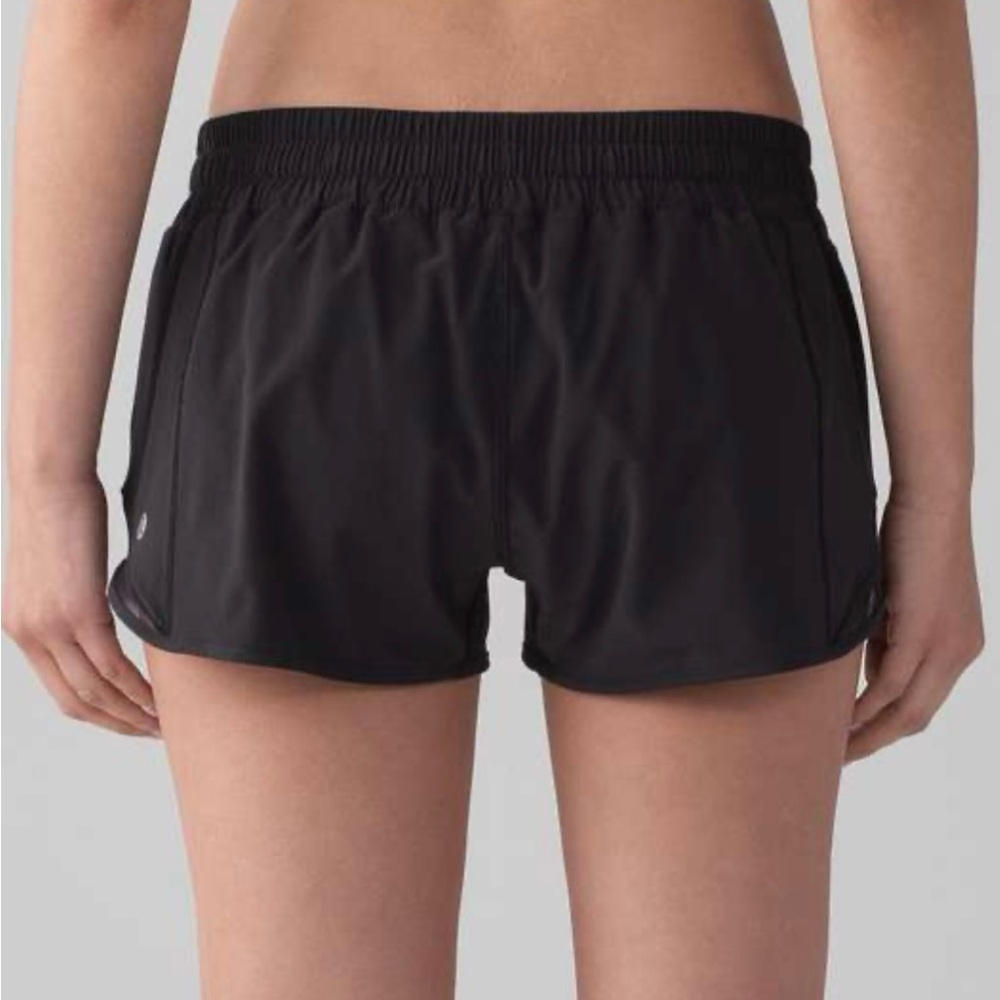 Lululemon Hotty Hot II LR 2.5” Size 6